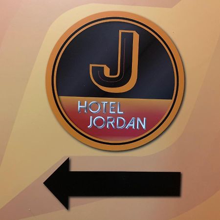 J Hotel Hong Kong Exterior photo