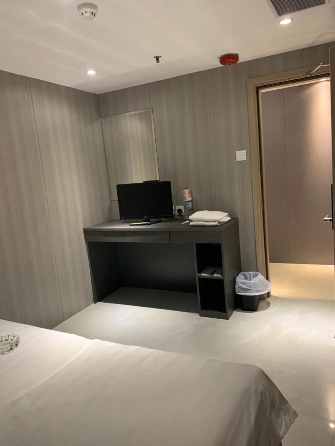 J Hotel Hong Kong Exterior photo