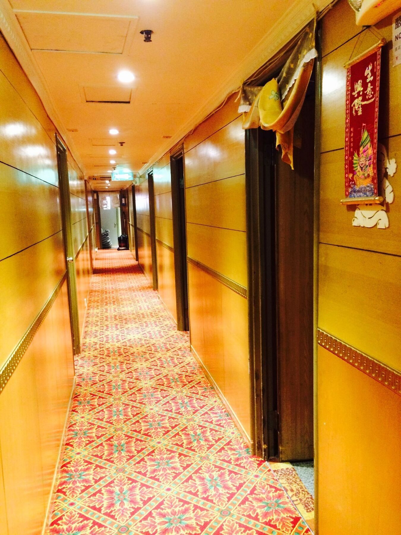 J Hotel Hong Kong Exterior photo