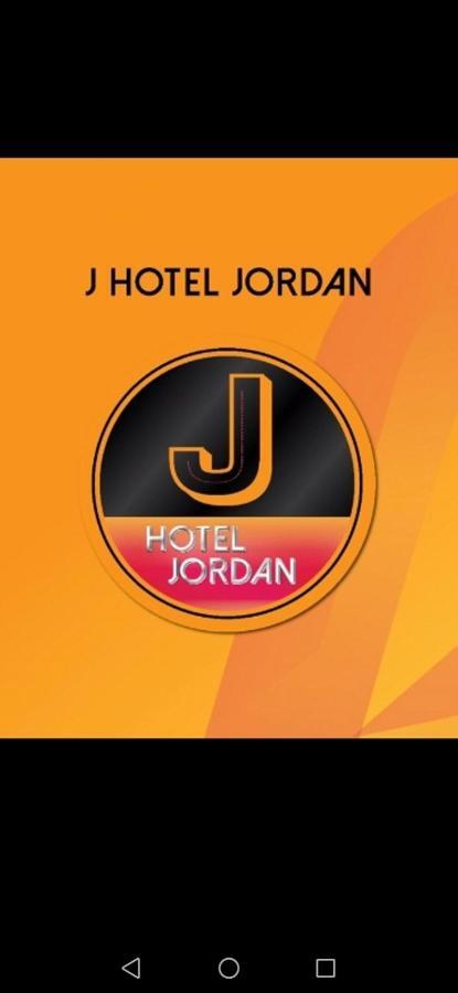 J Hotel Hong Kong Exterior photo